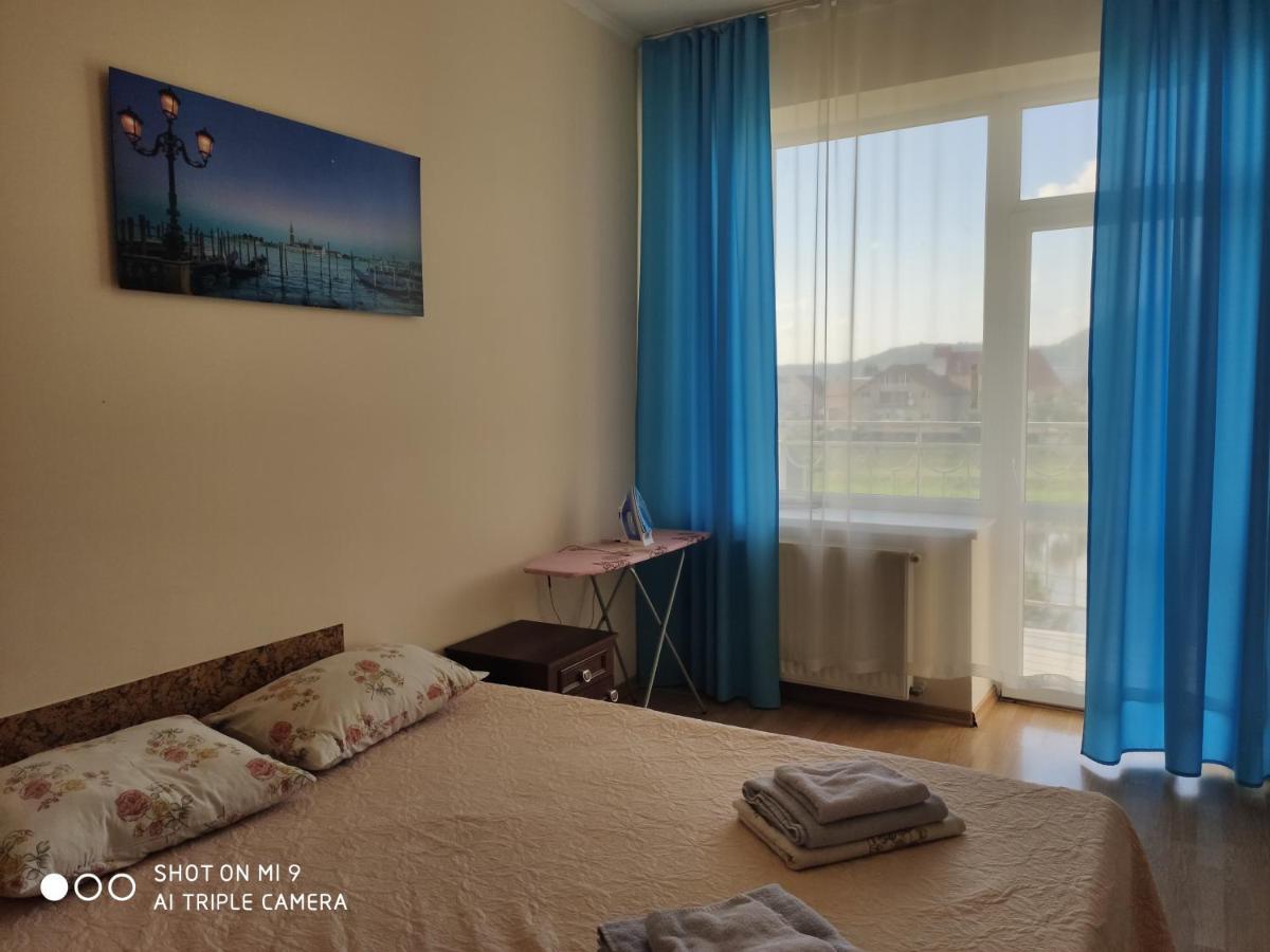 Apartments Domovik Просторная Квартира С Видом На Горы Мукачеве Екстериор снимка