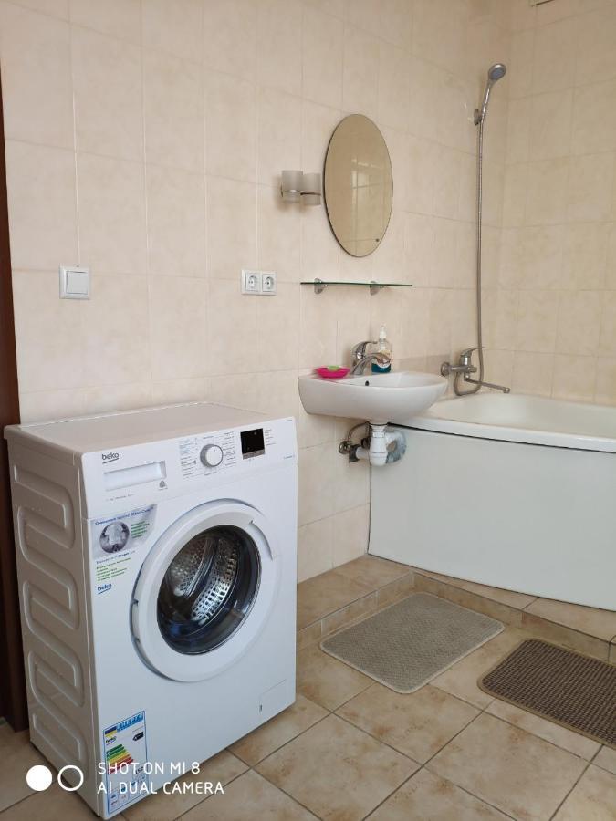 Apartments Domovik Просторная Квартира С Видом На Горы Мукачеве Екстериор снимка